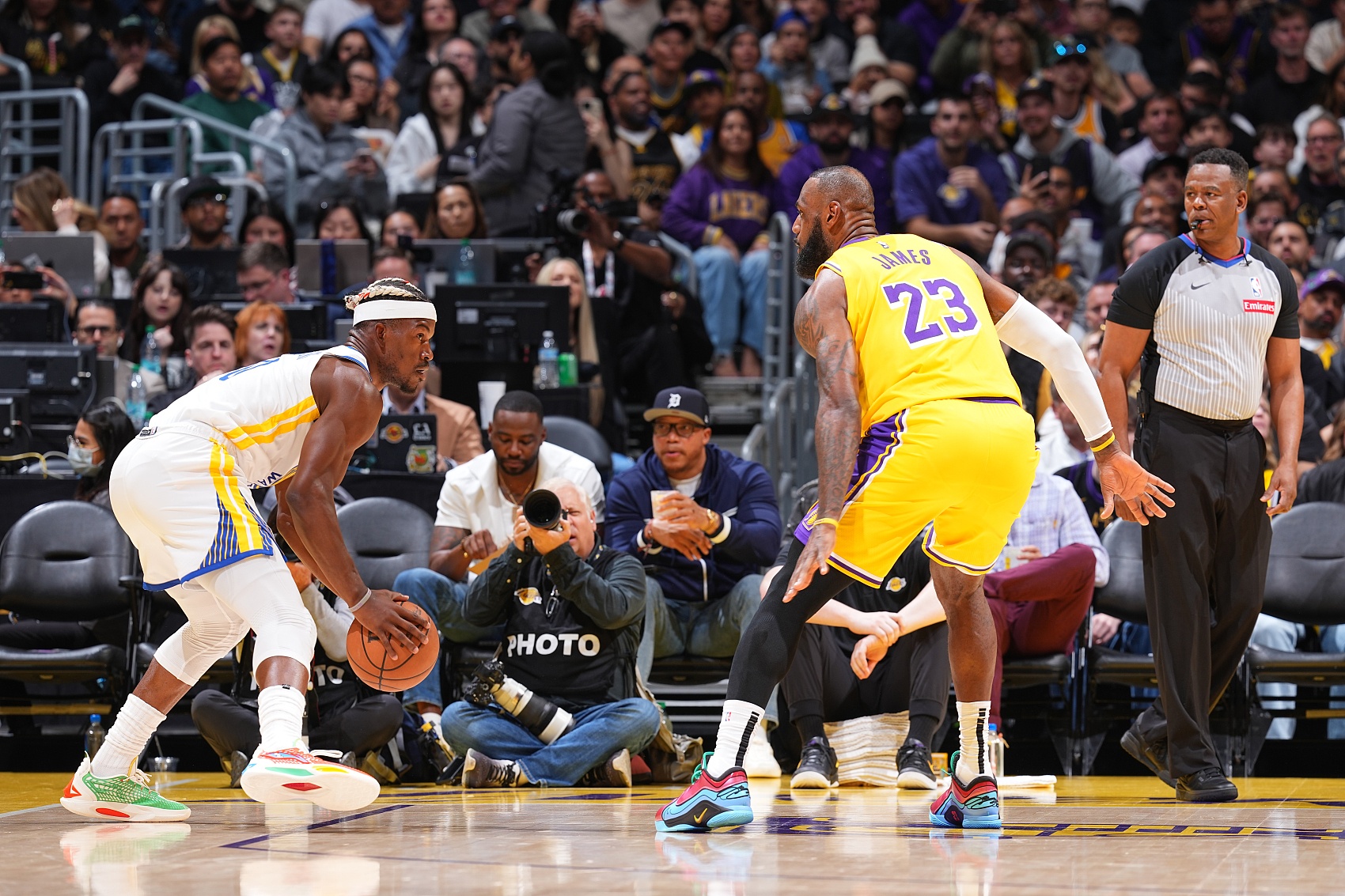 电竞赛事平台-体面人！字母哥提前表态预计缺席全明星 将机会让给其他人